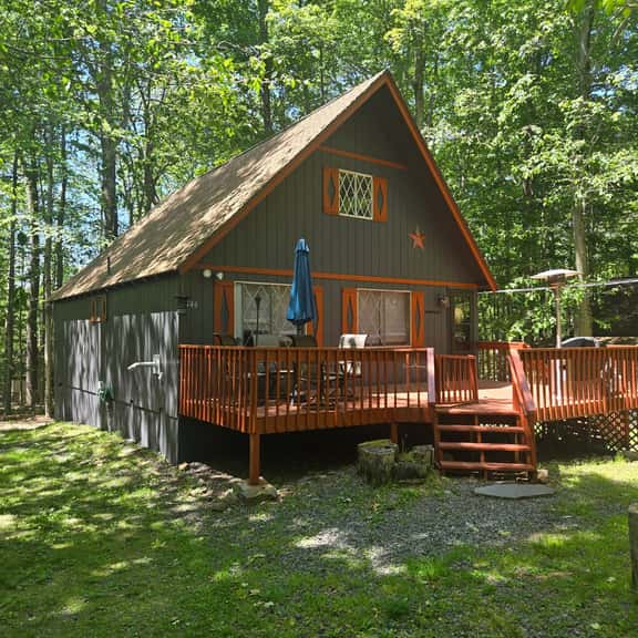 Comfy Chalet - Image 1