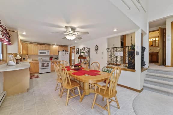 Moores Lake House - Image 4